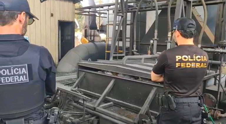 PF incinera 1,4 tonelada de drogas em Nova Odessa