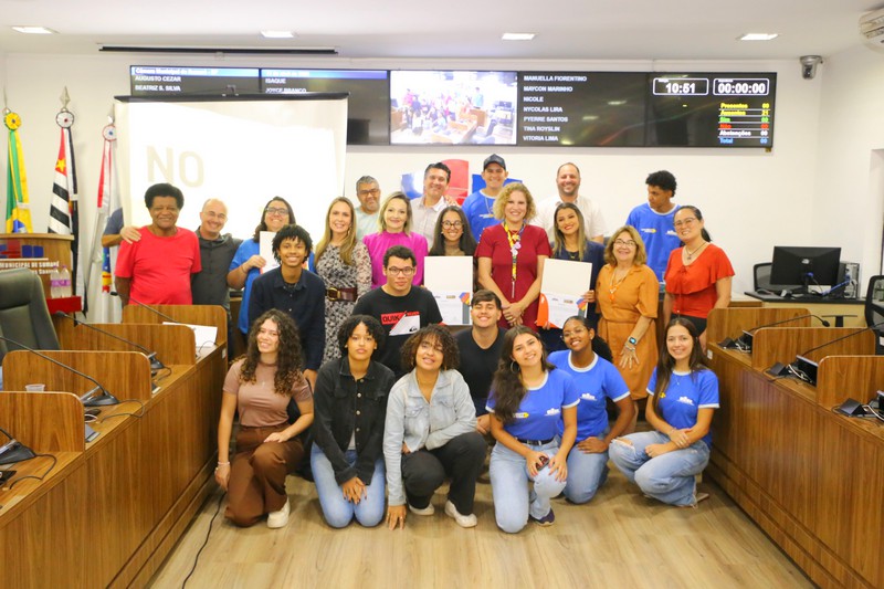 Parlamento Jovem de Sumaré homenageia Eduardo Gomes por ato heroico durante temporal