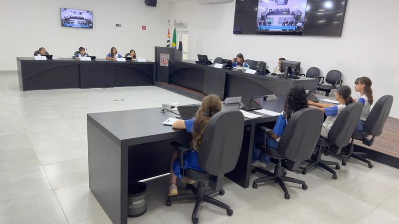 Vereadores Estudantes tomam posse na 23ª legislatura em Nova Odessa