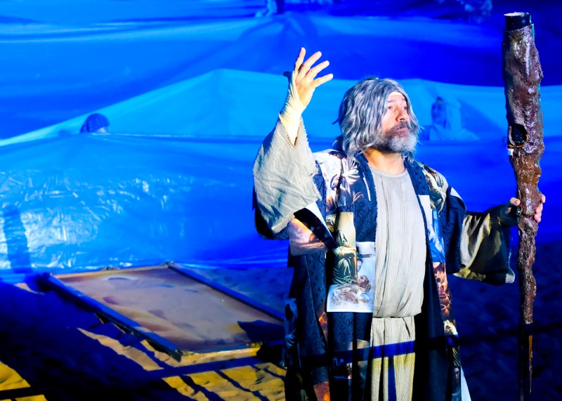 Via Crucis reúne milhares e consolida sucesso em SBO