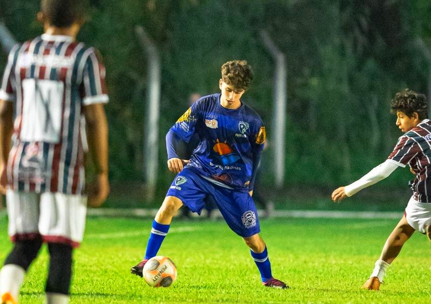 Praia Azul e Cordenonsi decidem Gigantinho Sub-15 nesta quarta-feira