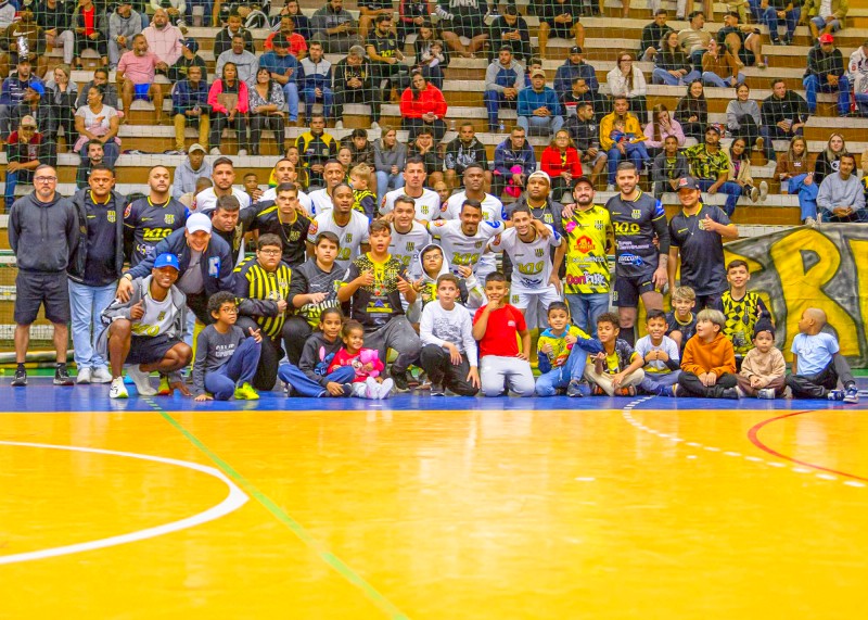 Real Ferroviário conquista título do Barbarense de Futsal 2ª Divisão