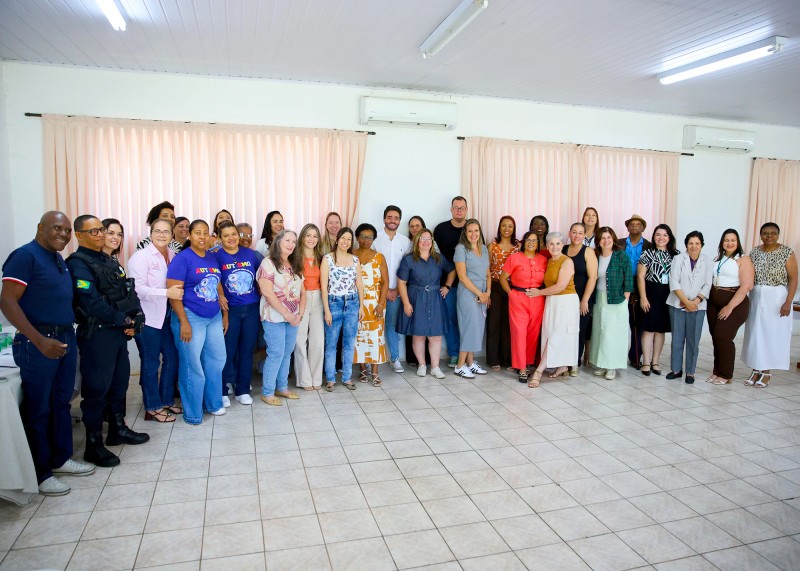 Santa Bárbara empossa conselheiros da Assistência Social
