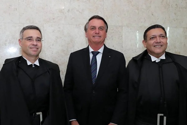 nunes-marques-mendonca-bolsonaro