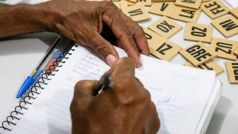 Americana prorroga inscrições para Educação de Jovens e Adultos