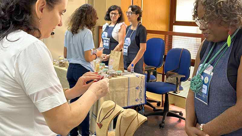 Feira Criativa de Americana ganha edição especial para o Dia dos Namorados
