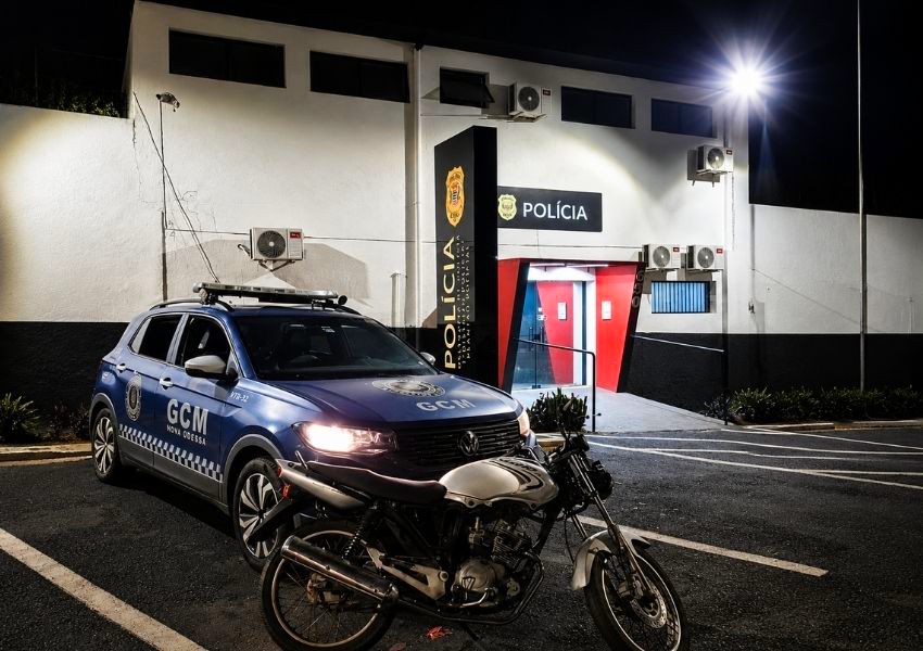 GCM recupera moto furtada e prende homem após perseguição em Sumaré