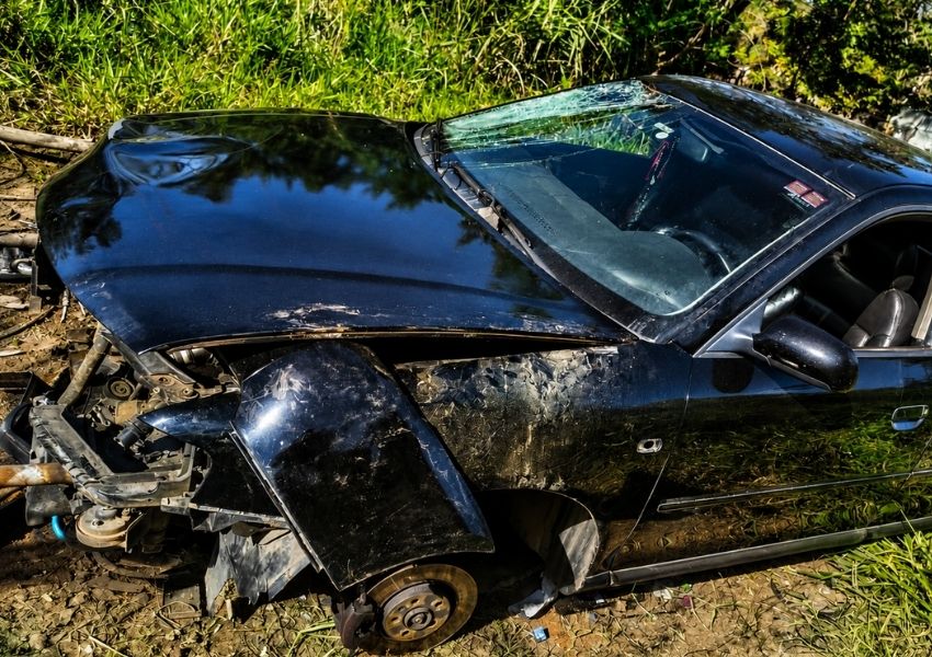 Motorista que matou jovem atropelado em Americana se entrega à polícia