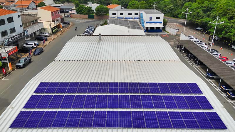 Americana incentiva energia solar e práticas sustentáveis para reduzir impactos
