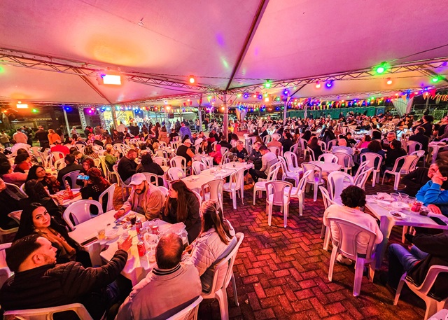 Festival Tradições santa barbara