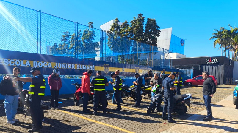GCM de Sumaré realiza operação educativa com futuros agentes de trânsito