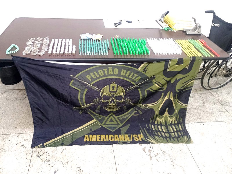 PM prende traficante e apreende 887 porções de drogas em Americana