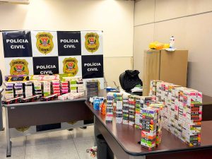 Polícia Civil apreende 1.109 produtos irregulares e prende homem em Santa Bárbara