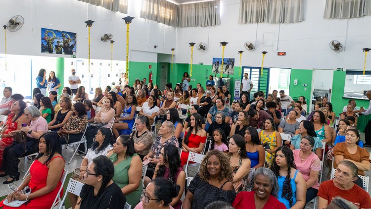 Programa Inclusão Produtiva forma 211 alunos em Sumaré