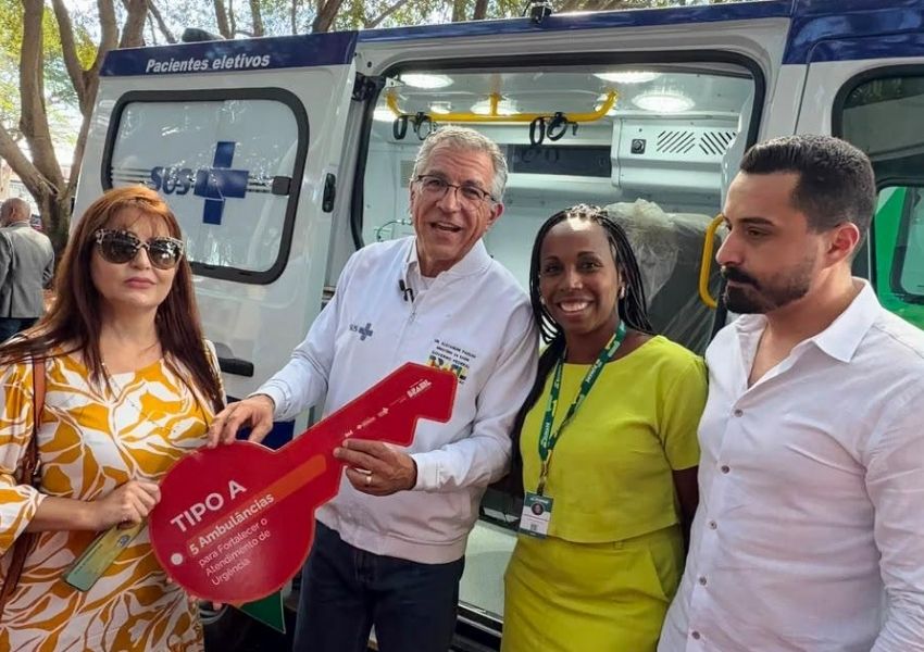 Sumaré recebe ambulância para ampliar transporte de pacientes do SUS