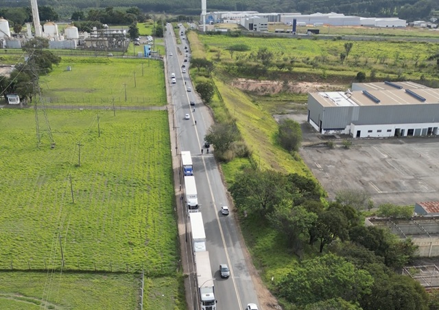 Asfalto Novo chega à Av. Nicolau João Abdalla