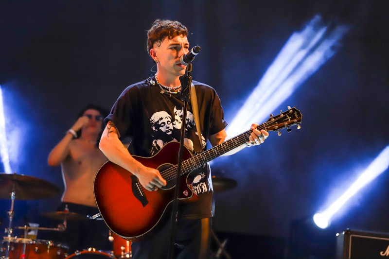 Di Ferrero mistura lançamentos e sucessos do NX Zero no Rock Fest