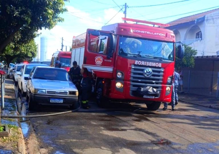 Idoso é preso após violência doméstica e incêndio em casa em Santa Bárbara