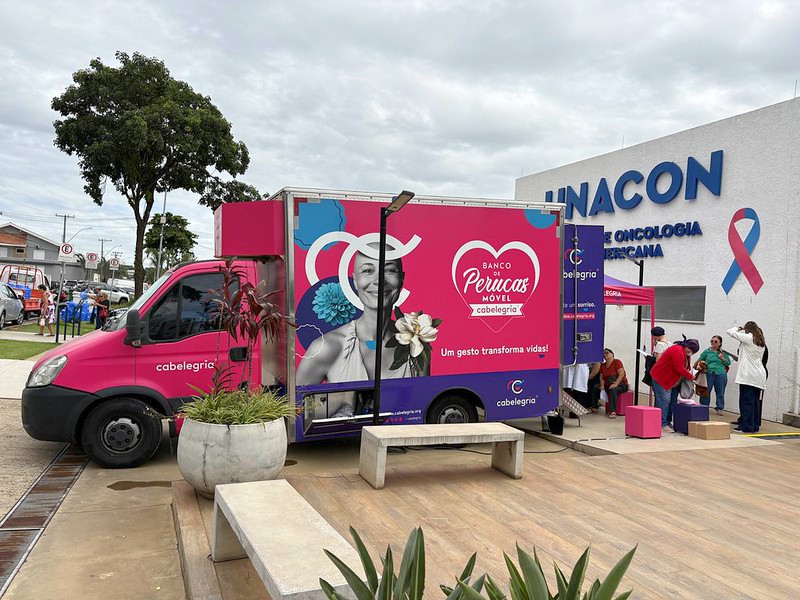 Unacon de Americana oferece perucas gratuitas a pacientes com câncer