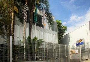 Americana oferece cursos gratuitos de tecnologia e qualificação no Senai e Senac
