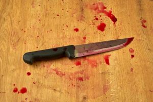 Mulher esfaqueia marido após ser agredida durante discussão em Americana