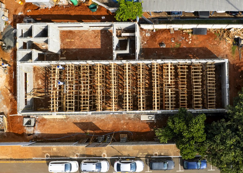 Obras do novo estande de tiro da Guarda Municipal avançam em Santa Bárbara