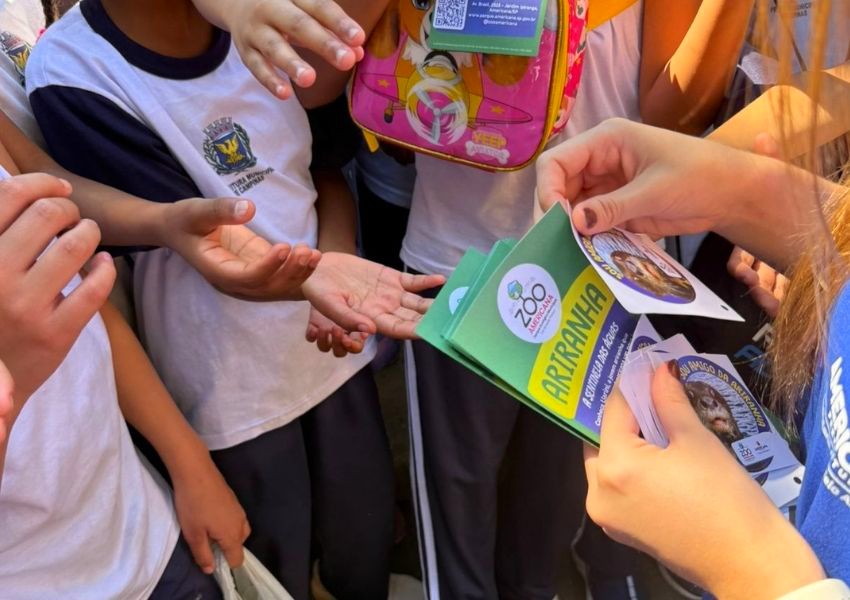 Zoo Americana recebe 40 alunos de Campinas em visita sobre ariranha