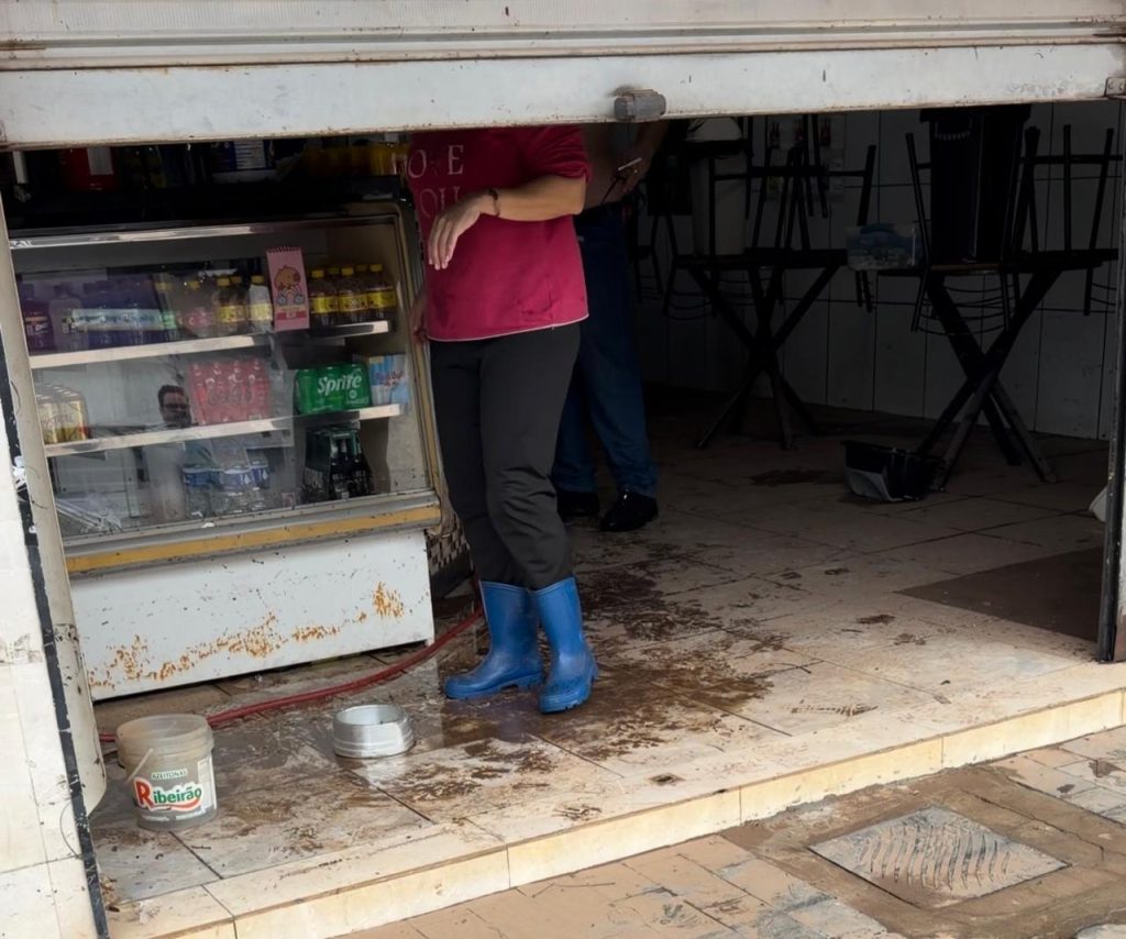 comerciantes-americana-chuva