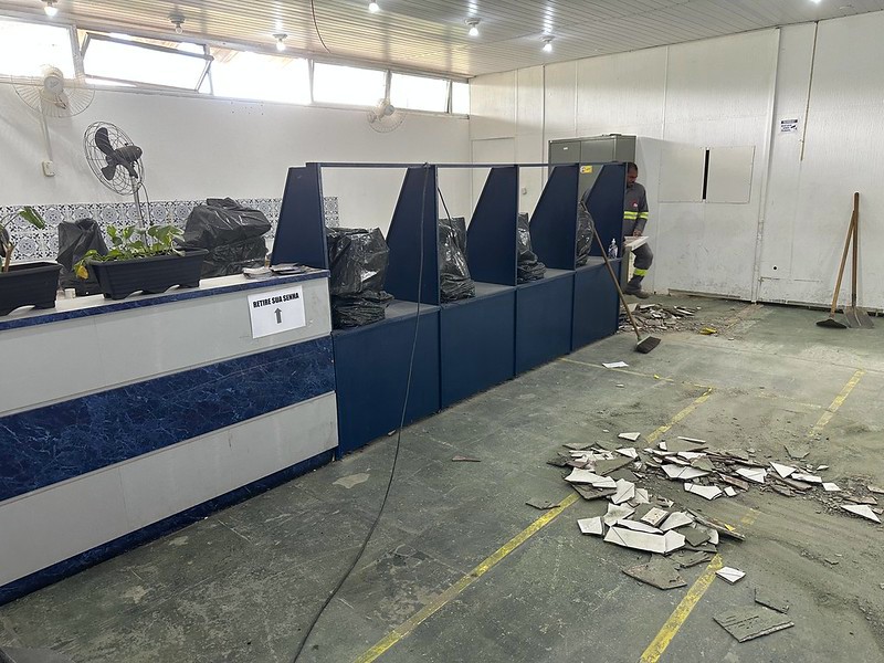 Prefeitura troca piso e instala divisórias na Rodoviária de Americana