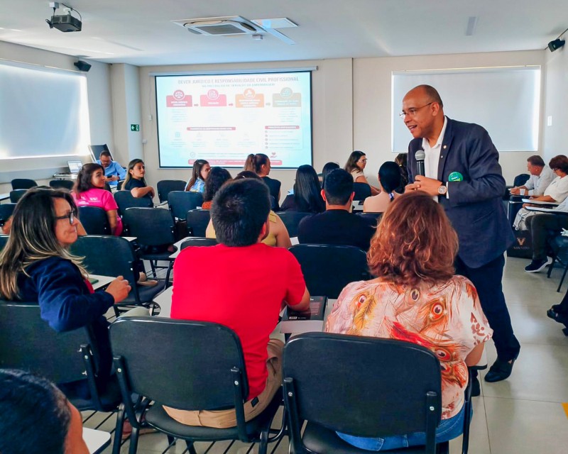 Santa Bárbara reúne 50 profissionais de enfermagem em palestra sobre ética